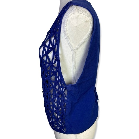 ⭐️VINTAGE AGAPO Open Weave Royal Blue Vest - Picture 2 of 8